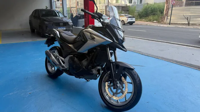 HONDA NC750X 2019