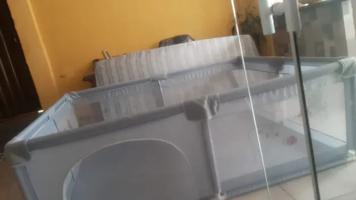 Cercadinho em perfeitas condições, pouco usado, 2,00×1,80,
