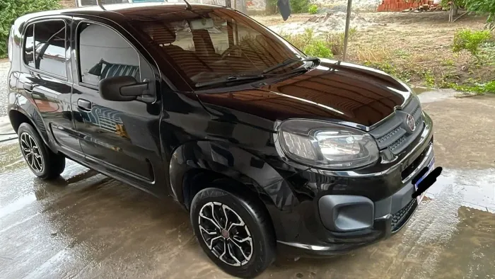 Fiat Uno Attractive 1.0 EVO Fire Flex 8V 5P 2021