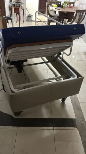Cama Hospitalar Elétrica Articulada Pilati - 3 Movimentos - 90x200