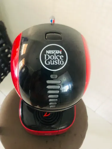 Cafeteira Nescafé Dolce Gusto Vermelha - Excelente Estado