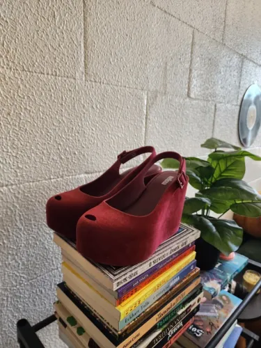 Melissa Wedge Velvet Groovy