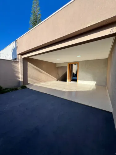 Casa com 3 quartos Jardim Presidente - Goiânia| Preço R$750.000