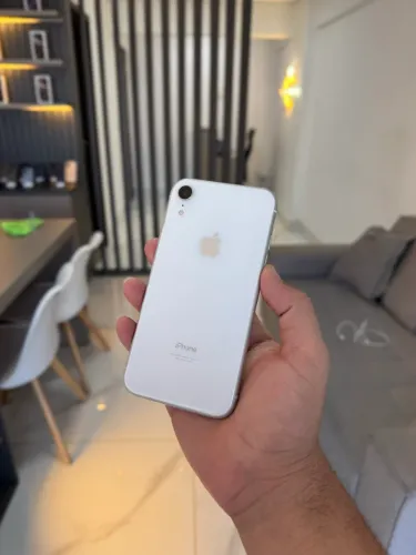 iPhone XR 64 gigas Face ID e parou