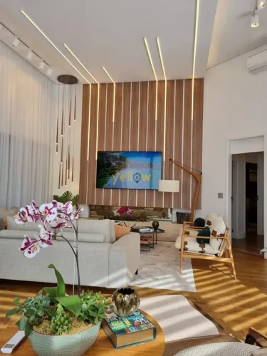Casa em Condomínio Fechado em Parque Residencial Itapeti - Mogi das Cruzes | 370M², 4 Dorm