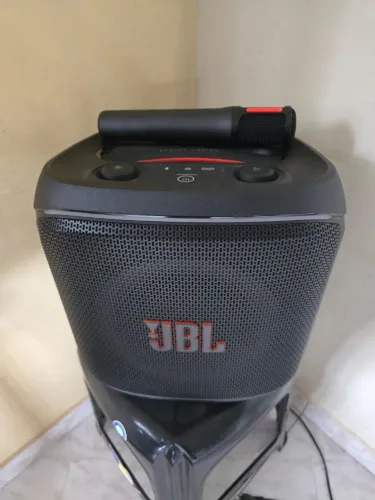 Caixa jbl encore
