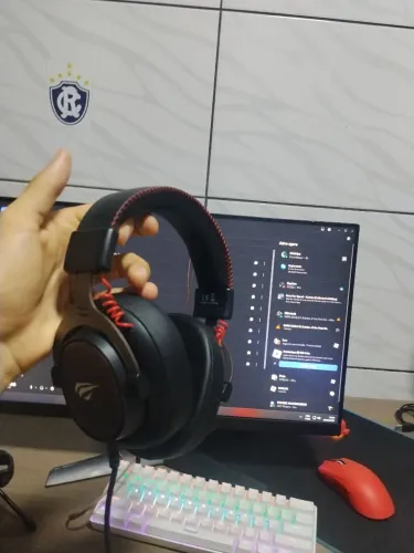 Headset habit com fio excelente Estado