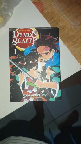 Manga Kimetsu no Yaiba Vol 1