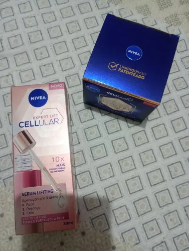  Kit Nivea Serum Lifiting e complexo de reparação noturna 
