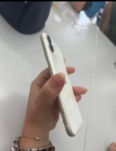 Vendo iPhone 11