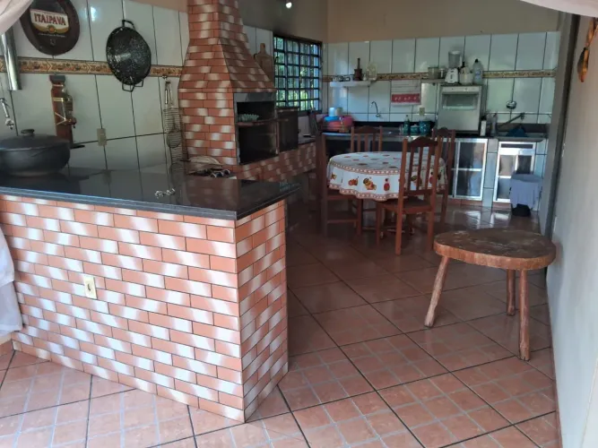 Vendo chácara no cachoeirão com piscina