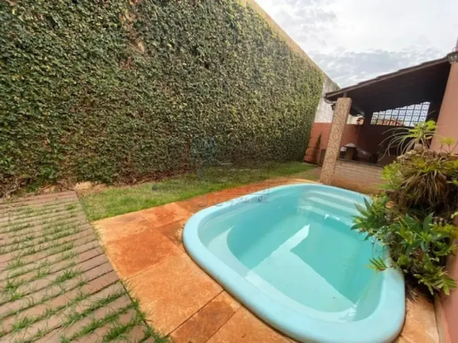 CASA TÉRREA CONDOMINIO SAN REMO I VILLAGGIO