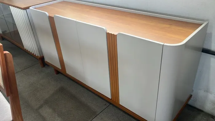 Buffet 4 Portas Elegante à pronta entrega
