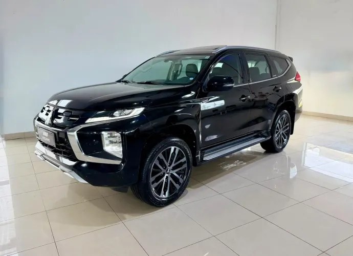 Mitsubishi Pajero Sport Legend Black 2.4 4X4 (die) Aut. 2025