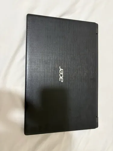 Notebook usado Acer Aspire 3