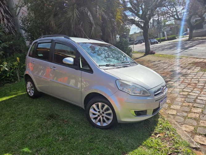 Fiat Idea Attractive 1.4 Fire Flex 8V 5P 2014