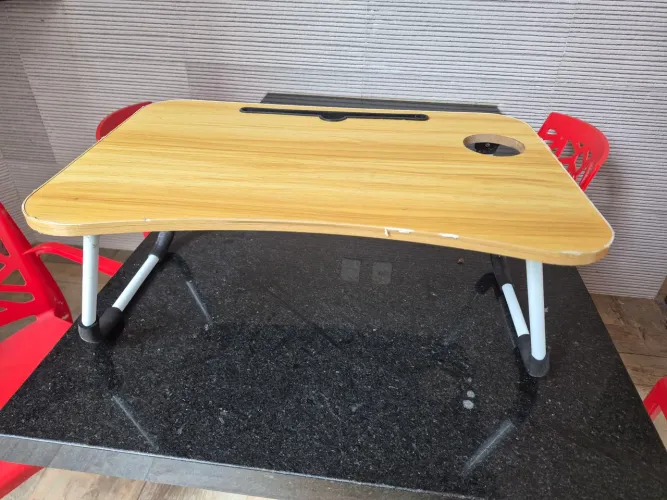 Mesa Portátil Dobrável