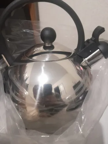Chaleira inox 2,2 L pratic casa