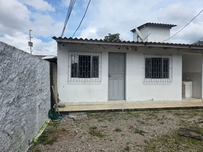 Alugo kitnet