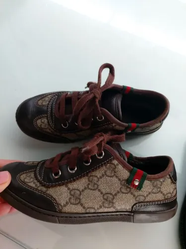 Sapatenis Gucci infantil