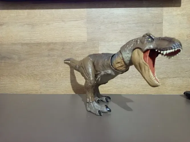 Dinossauro de brinquedo