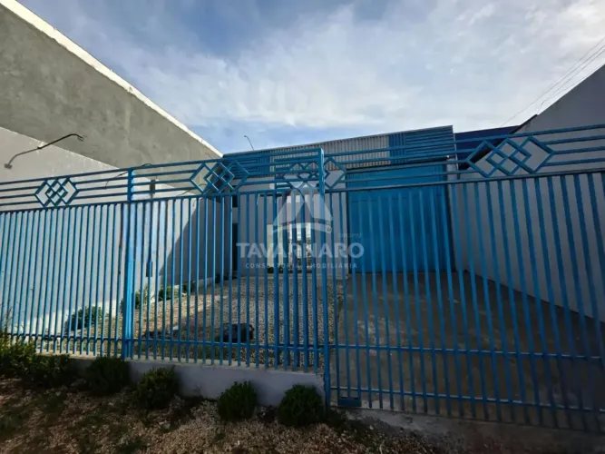 Barracão Próximo a Souza Naves