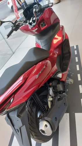 HONDA PCX  ANO 25/25  SEMI NOVA