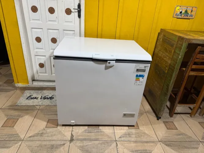 Freezer Consul horizontal dupla ação semi novo (entrego)