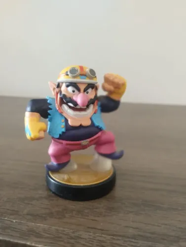 amiibos do wario e waluigi - super smash bros. series