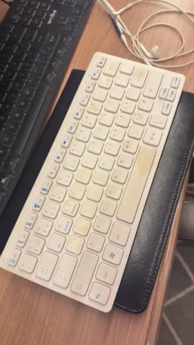 Teclado sem fio Bluetooth