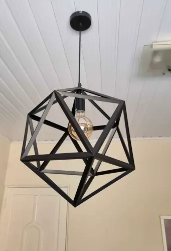 Par de Pendentes Luminárias Geométricas Pretas (Estilo Industrial/Moderno)