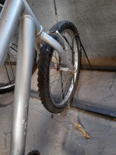 Bicicleta aro 20. 200,00