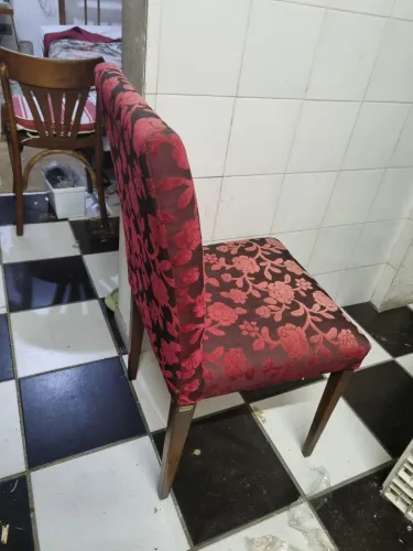 Vendo cadeira veludo de pol6