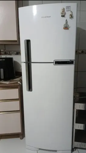 Geladeira Brastemp ( sem marcas de uso )