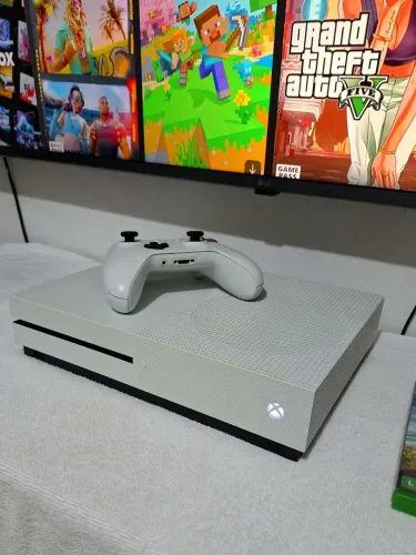Xbox One S HD 500GB