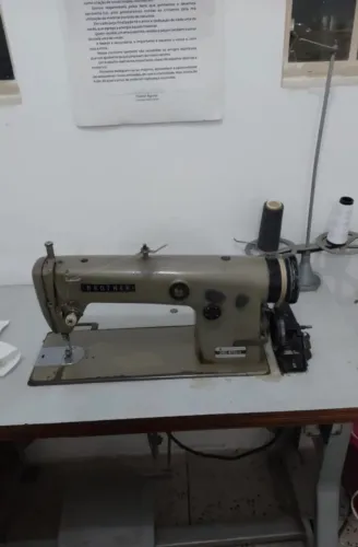 Máquina de Costura Industrial Reta Brother DB2-B755-3