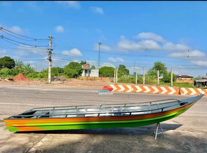 LANCHA DE ALUMÍNIO NAVAL SOLDADO