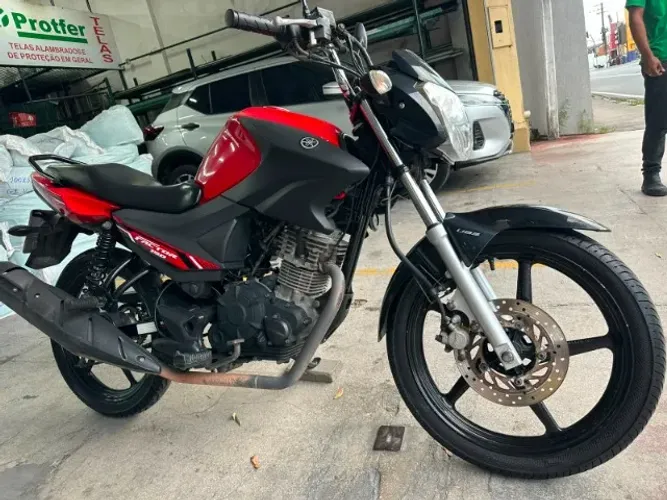 MOTO YAMAHA YBR 150 FACTOR ED