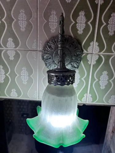 Par de Luminárias Antigas (1 Pendente + 1 Arandela) - Vidro Tulipa Verde Vintage