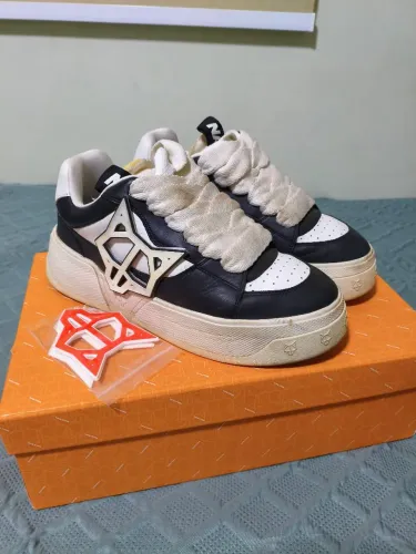 Sneaker naked Wolfe kosa 41