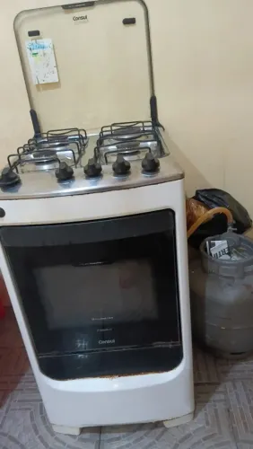 Os dois 140 reais, o fogão não presta uma boca e o forno também não.