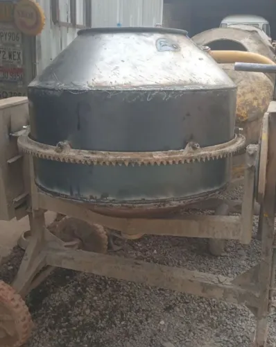Manutenção de betoneira 