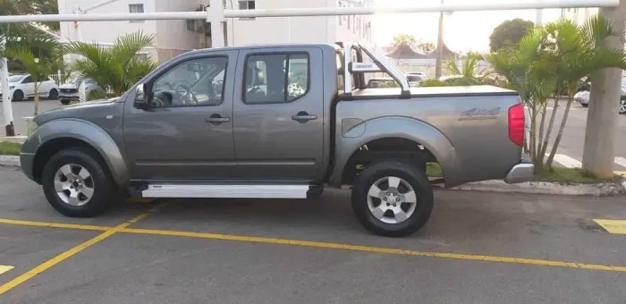 Nissan Frontier SEL CD 4X4 2.5 TB Diesel Aut. 2008