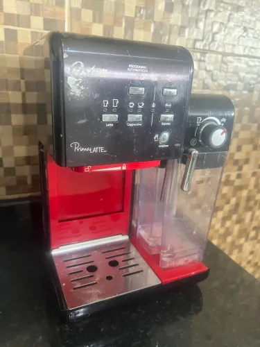 Cafeteira Espresso Capuccino Primalatte Touch Vermelha 220v