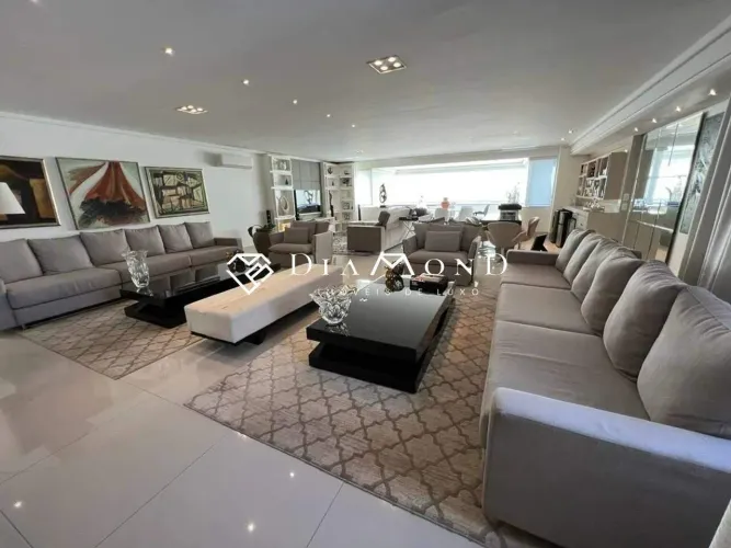 Apartamento à venda, 4 quartos, 2 suítes, 2 vagas, Martins - Uberlândia/MG