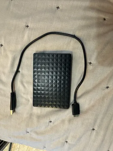 HD Externo Seagate Expansion 1TB USB 3.0 ? pouco uso, SMART impecável