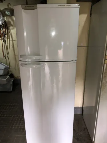 Geladeira duplex da Eletrolux dc 39