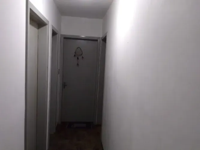 alugo quarto para rapazes em apartamento em POA
