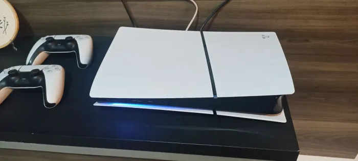 Ps5 Slim semi novo 