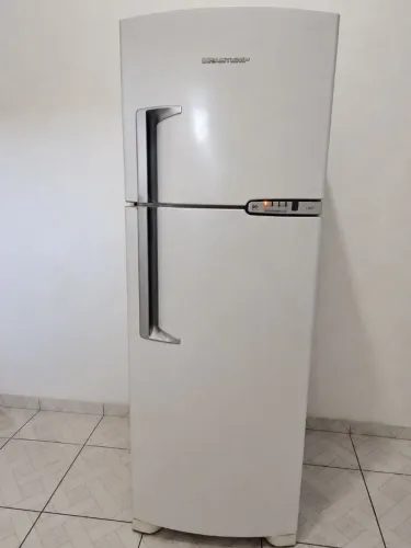 Geladeira Brastemp brm39 354 litros